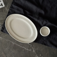 Блюдо овальное 37 см. белое FLOW /12/