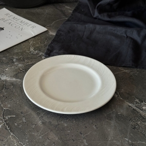 Тарелка 20,5 см. белая FLOW /24/