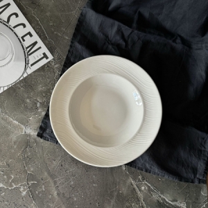 Тарелка глубокая 23 см. 300 мл, белая FLOW /24/