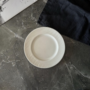 Тарелка 16,2 см. белая FLOW /24/