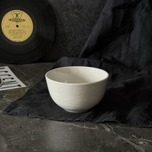 Салатник 13 см. 550 мл, белый FLOW /24/