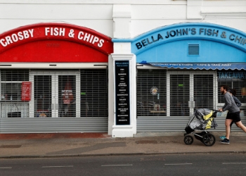 Половине ресторанов фиш-энд-чипс в Британии грозит закрытие из-за санкций